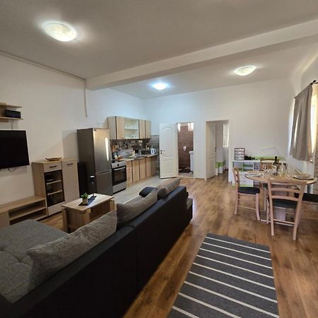 Pridraga Apartments Roko מראה חיצוני תמונה