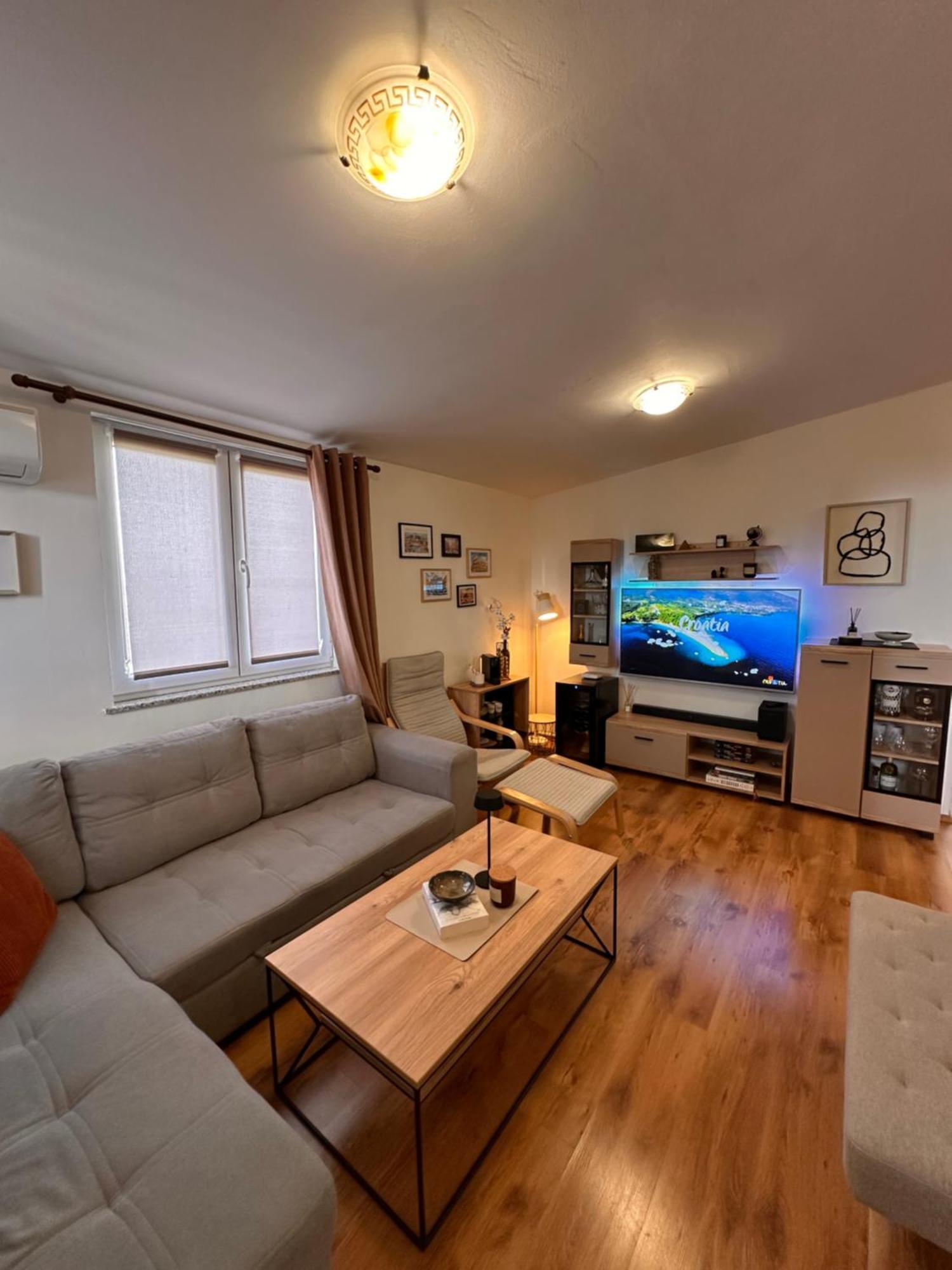 Pridraga Apartments Roko מראה חיצוני תמונה