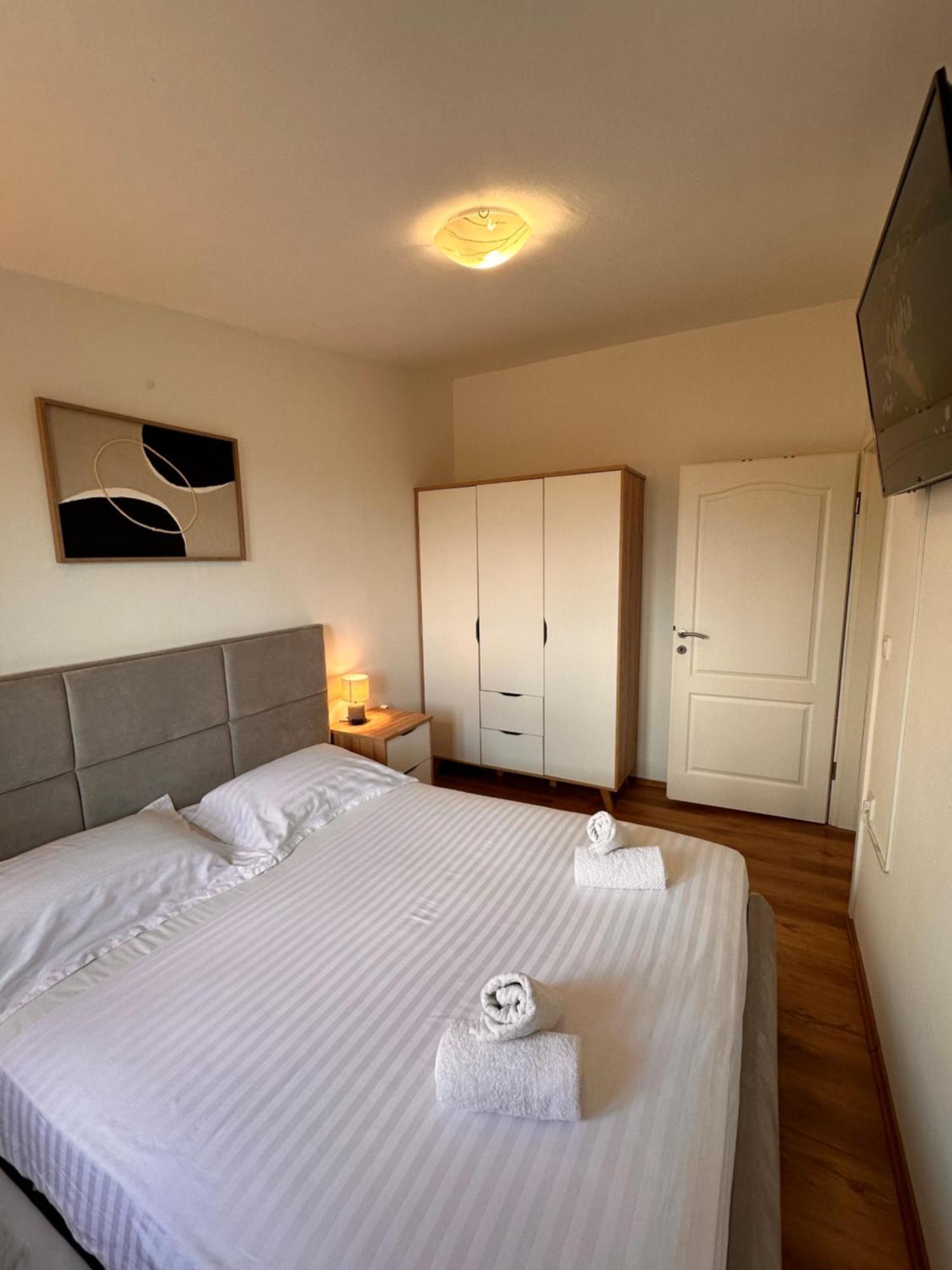Pridraga Apartments Roko מראה חיצוני תמונה