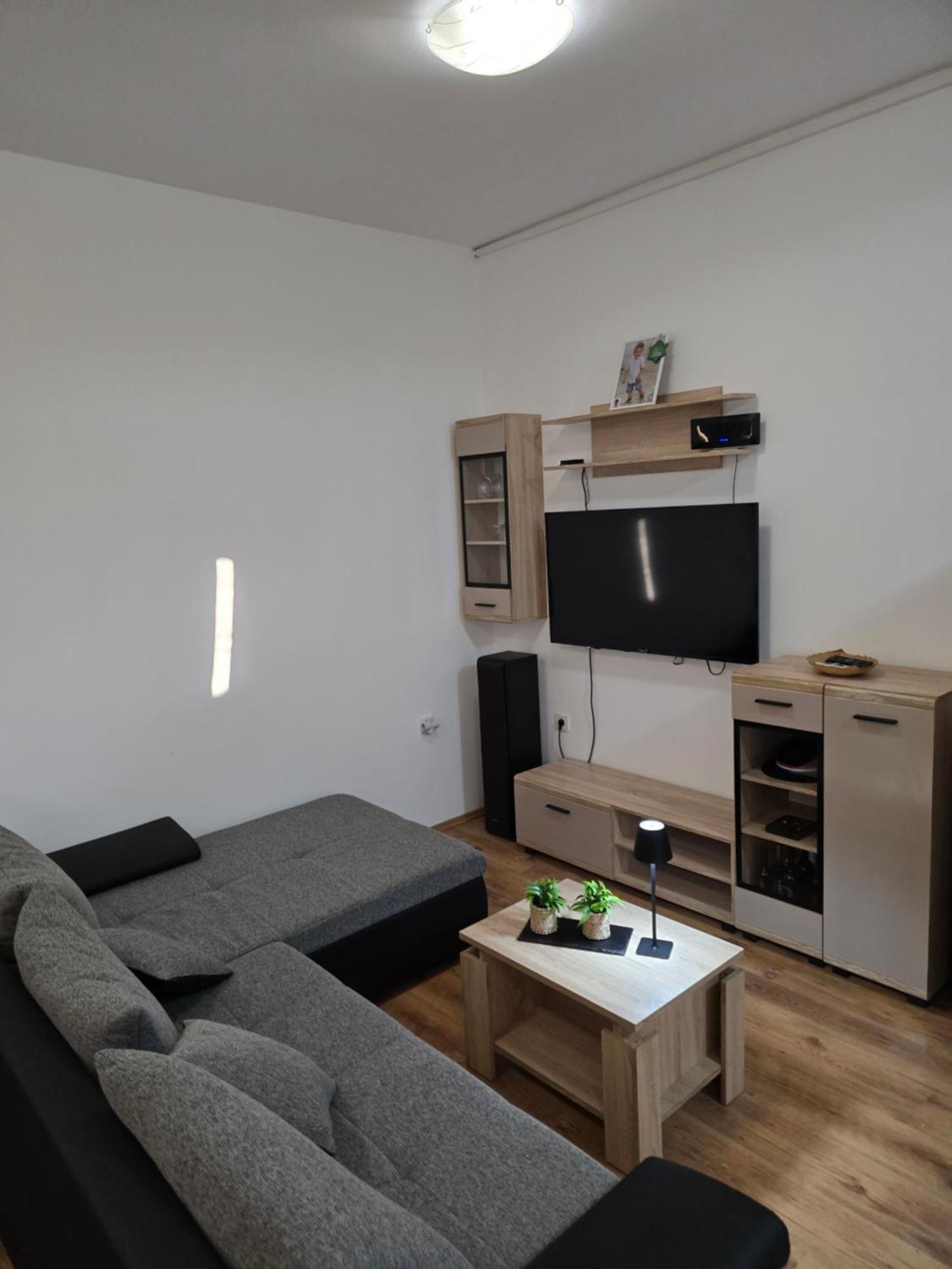 Pridraga Apartments Roko מראה חיצוני תמונה